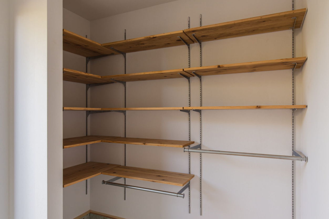 収納量抜群の玄関